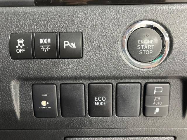 Toyota VELLFIRE 2014-07 17846-7