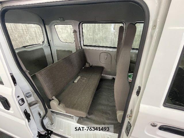 Nissan CLIPPER 2017-09 255557-3