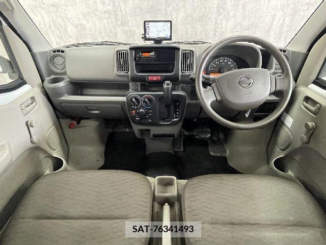 Nissan CLIPPER 2017-09 255557-1