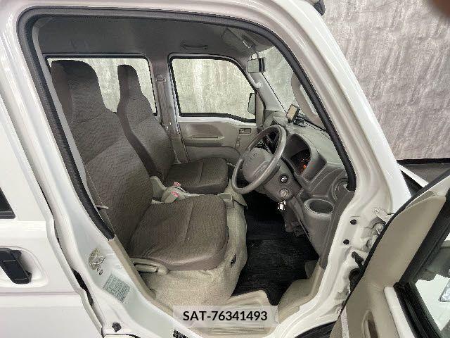 Nissan CLIPPER 2017-09 255557-9