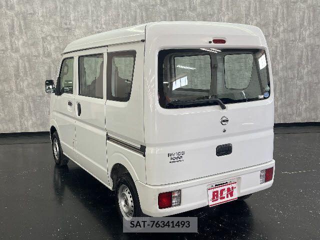 Nissan CLIPPER 2017-09 255557-8