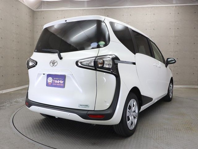 Toyota SIENTA 2021-03 4703-1