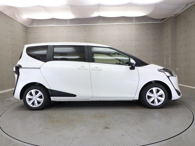 Toyota SIENTA 2021-03 4703-21