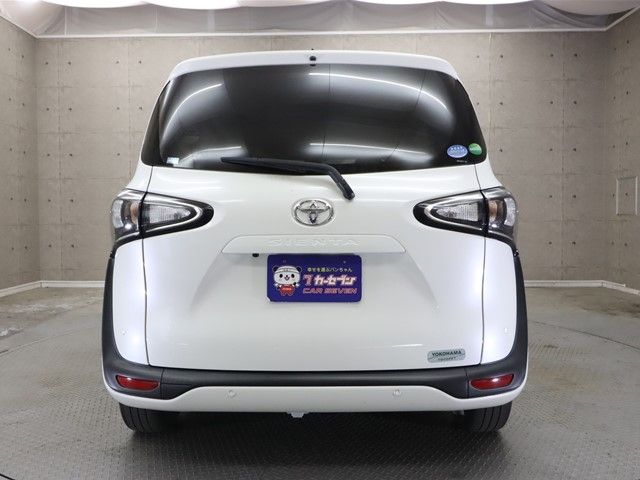 Toyota SIENTA 2021-03 4703-22