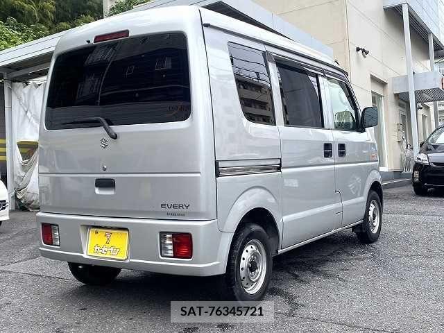 Suzuki EVERY 2014-07 301773-21