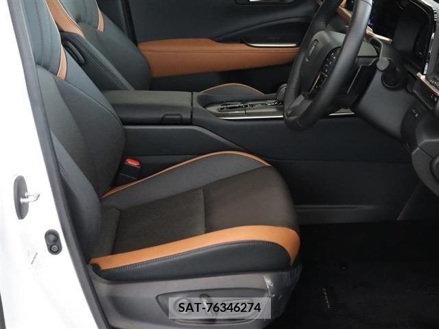 Toyota CROWN 2023-05 396120-12