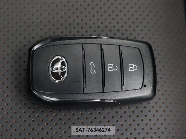 Toyota CROWN 2023-05 396120-16