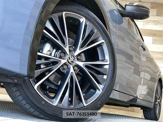 Toyota PRIUS 2023-03 366562-18