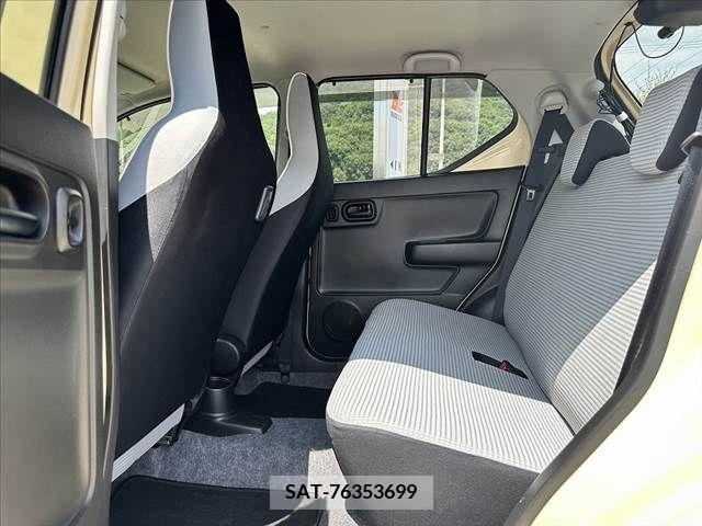 Suzuki ALTO 2014-12 385451-17