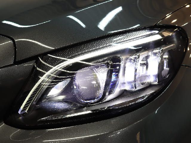Mercedes Benz C-CLASS 2019-03 193445-19