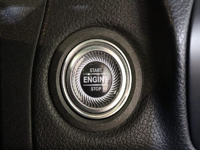 Mercedes Benz C-CLASS 2019-03 193445-15