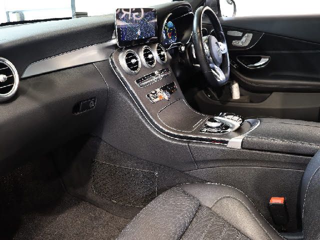 Mercedes Benz C-CLASS 2019-03 193445-1