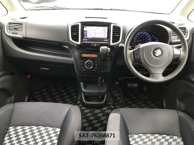 Suzuki SOLIO 2013-06 327405-1