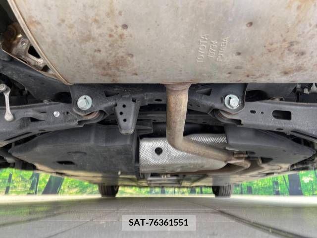 Toyota PRIUS 2018-10 366637-19