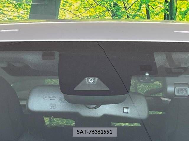Toyota PRIUS 2018-10 366637-3
