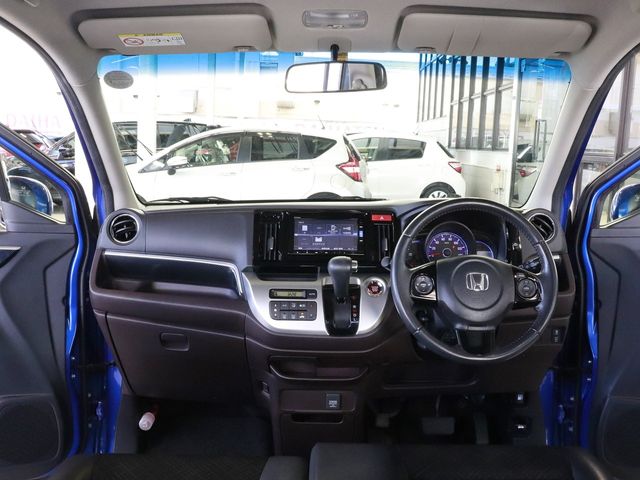 Honda N-WGN 2016-08 22046-7