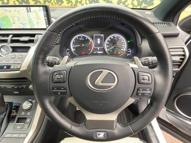 Lexus NX 2018-05 27083-8