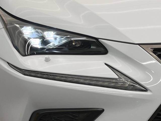 Lexus NX 2018-05 27083-12