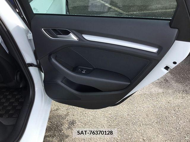 Audi A3 2015-03 226495-16