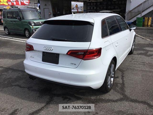 Audi A3 2015-03 226495-2