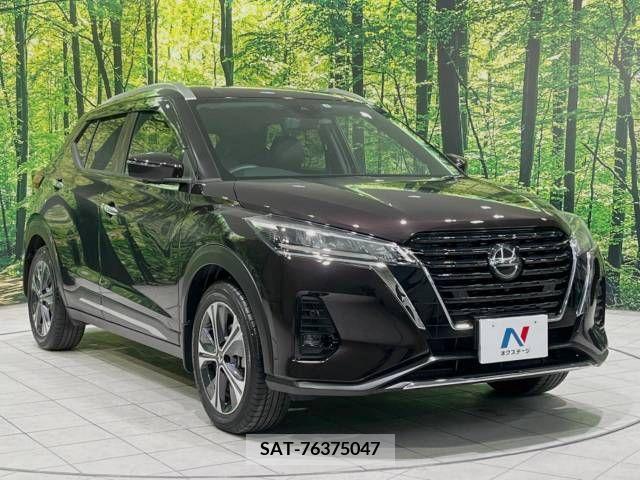 Nissan KICKS 2021-06 226383-16