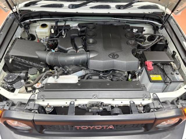 Toyota FJ CRUISER 2016-09 183233-18