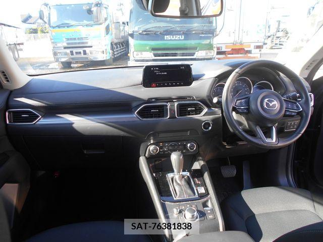 Mazda CX-5 2018-03 308501-2