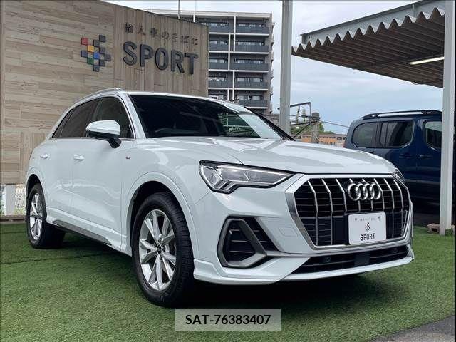 Audi Q3 2021-03 261282-15