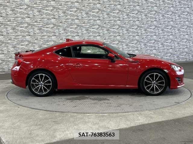 Subaru BRZ 2017-02 374943-11