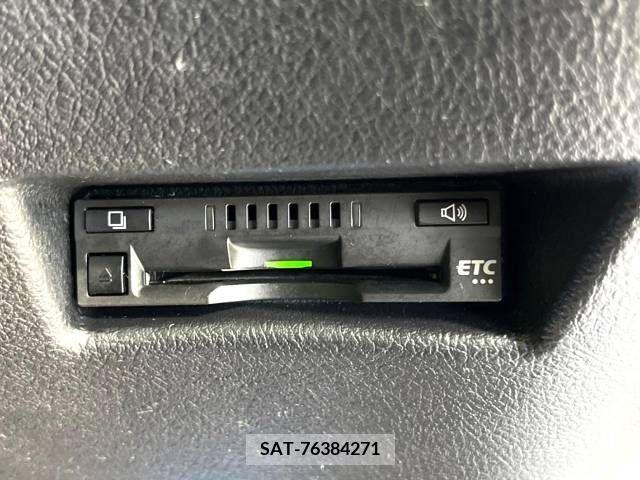 Toyota SIENTA 2017-06 314436-6