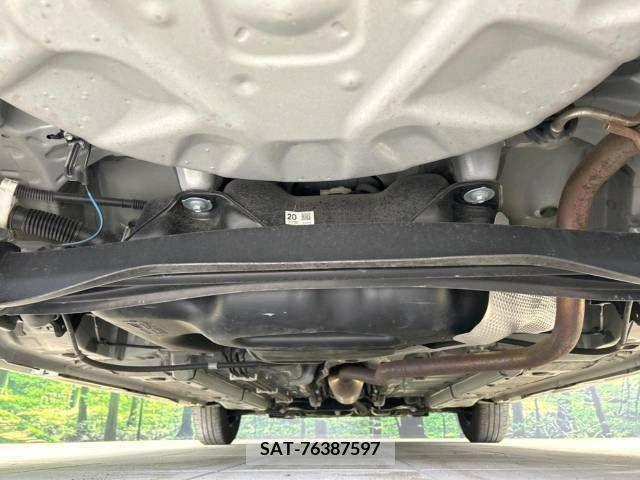 Toyota YARIS 2022-02 218165-19