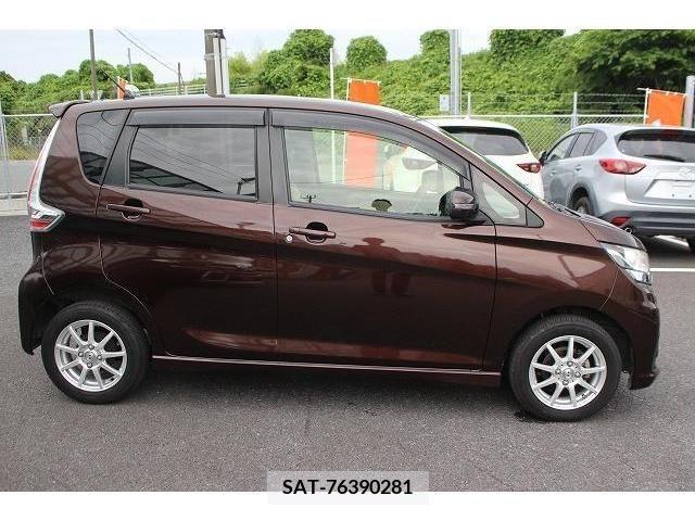 Nissan DAYZ 2017-04 323382-7