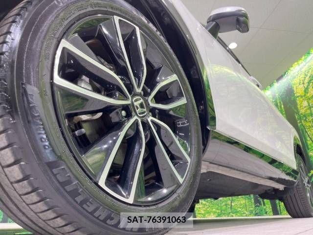 Honda VEZEL 2022-04 348294-13