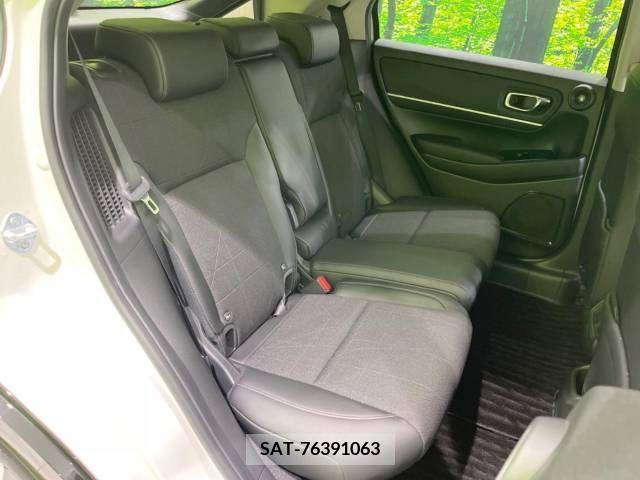 Honda VEZEL 2022-04 348294-10