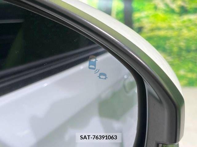 Honda VEZEL 2022-04 348294-7