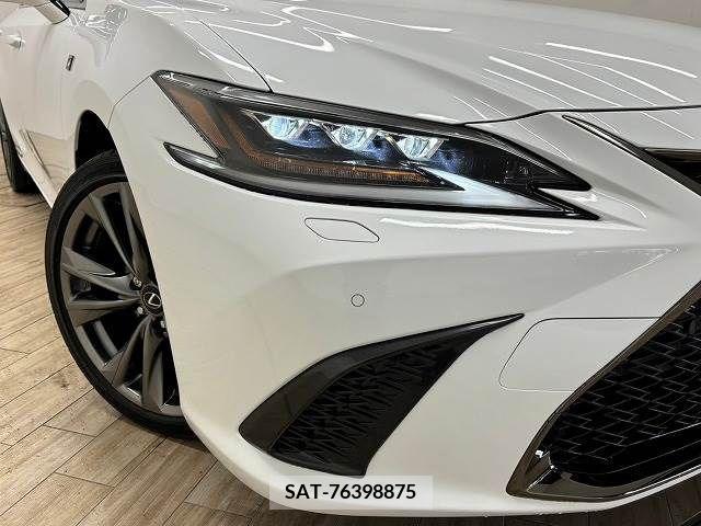 Lexus ES 2021-03 220305-19