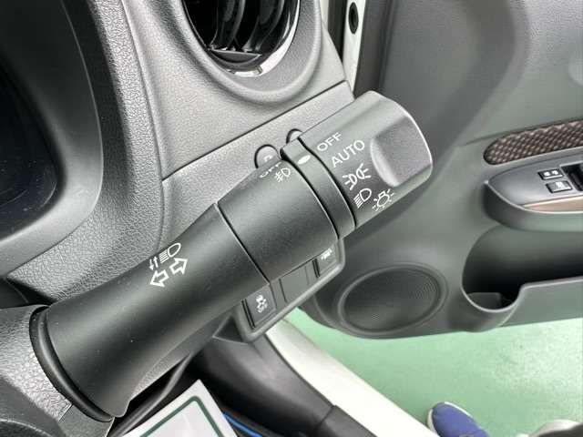 Nissan NOTE 2018-01 11058-16