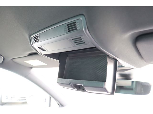 VolksWagen PASSAT VARIANT 2021-03 7721-28