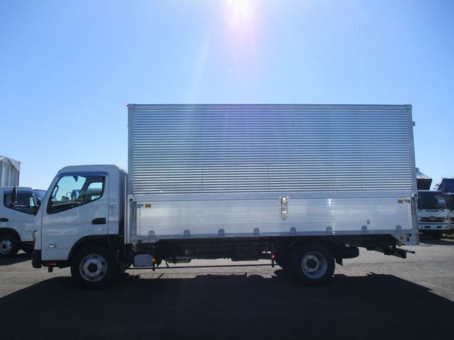 Mitsubishi CANTER 2023-10 13640-22