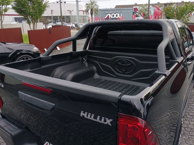Toyota HILUX 2020-05 15038-7