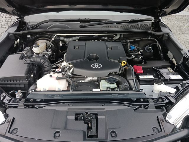 Toyota HILUX 2020-05 15038-26