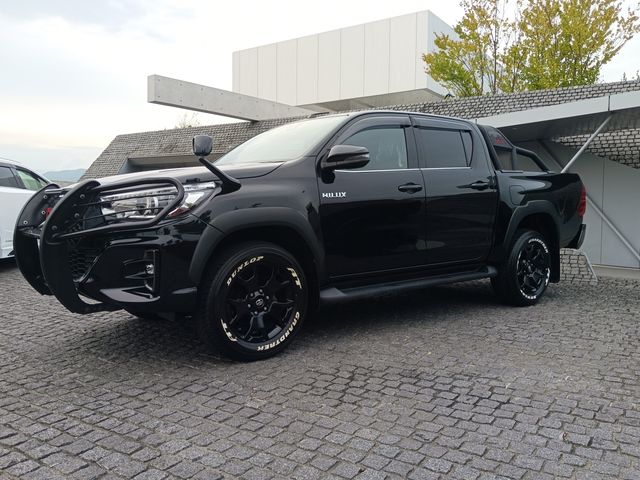 Toyota HILUX 2020-05 15038-1