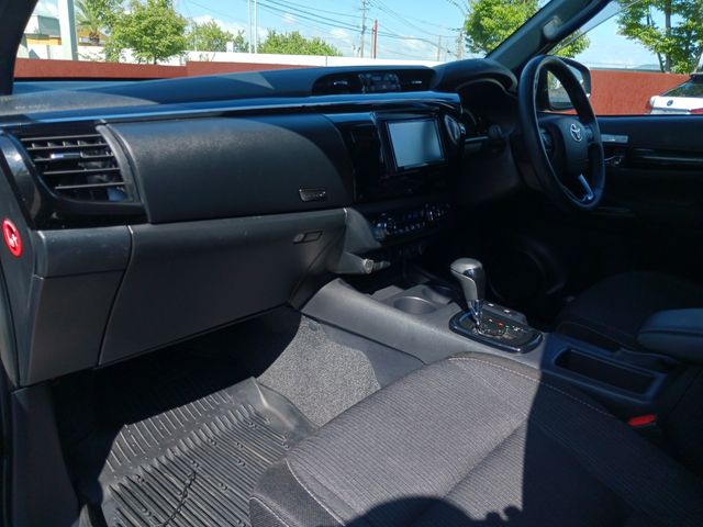 Toyota HILUX 2020-05 15038-22