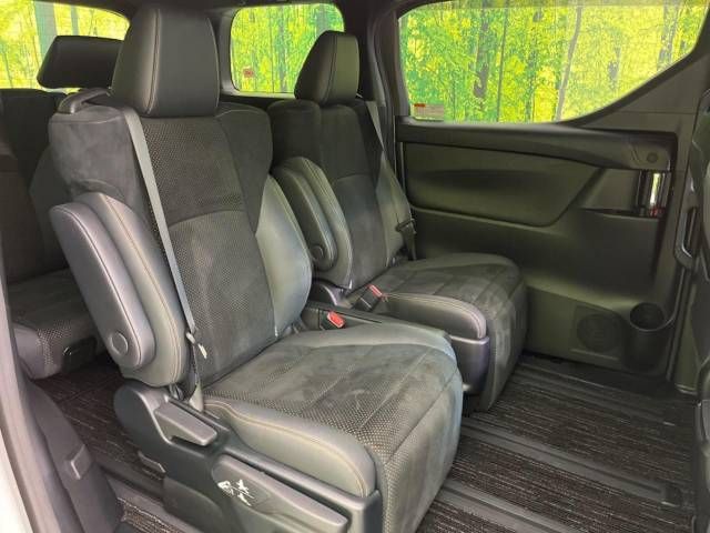 Toyota ALPHARD 2022-03 23614-9