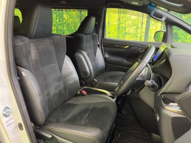 Toyota ALPHARD 2022-03 23614-8