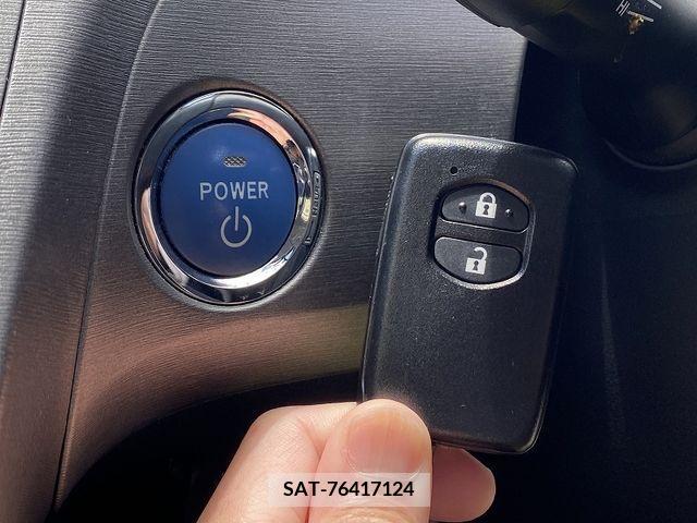 Toyota PRIUS 2014-02 281781-20