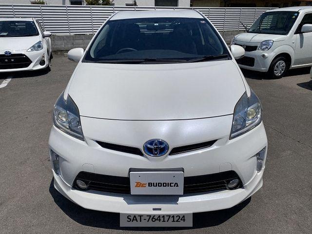 Toyota PRIUS 2014-02 281781-2