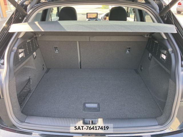 Audi Q2 2019-02 211751-17