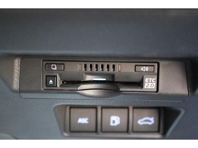 Toyota Mirai 2021-12 190952-4