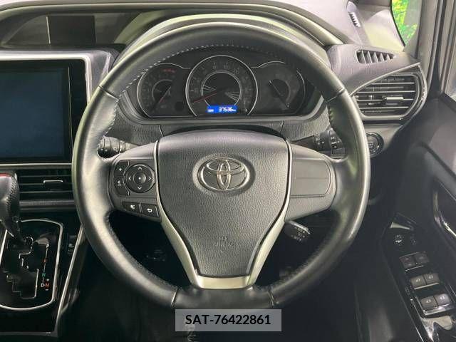 Toyota VOXY 2019-03 288862-12